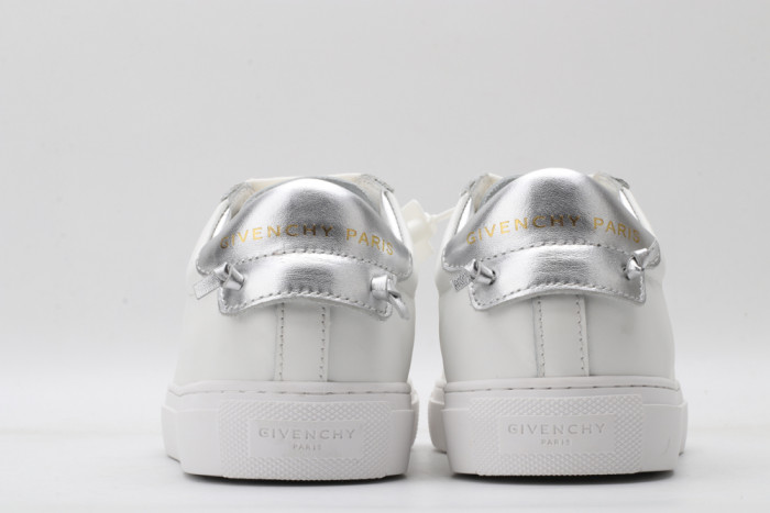 Givench LOW-TOP SNEAKER - CCSHOES