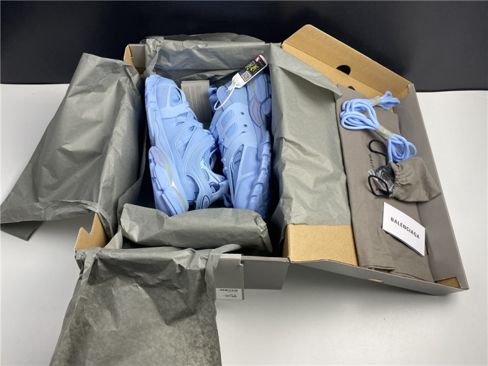 BLCG TRACK TRAINER LIGHT BLUE 542023 W2LA1 4800 - CCSHOES