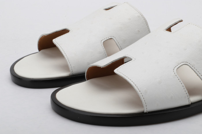 Herme Slippers - CCSHOES