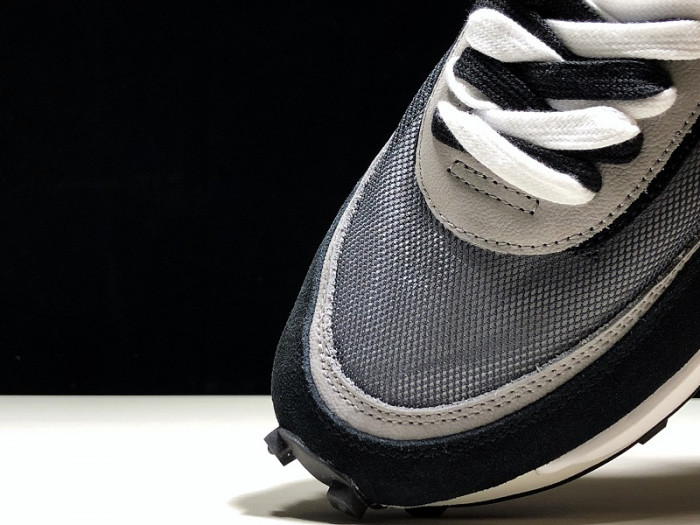 Nike LD Waffle sacai Black BV0073-001 - CCSHOES