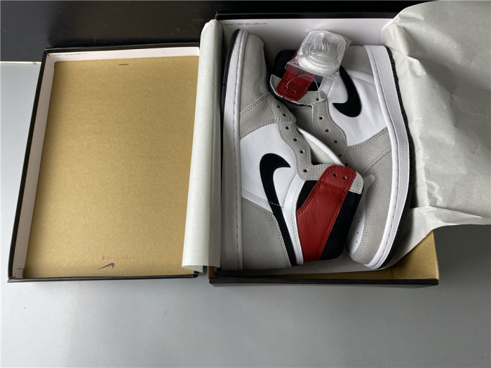 Air Jordan 1 High OG “Light Smoke Grey” 555088-126 - CCSHOES