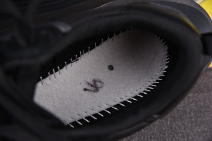 Nike Sacai x VaporWaffle 'Black Gum DD1875 001 - CCSHOES