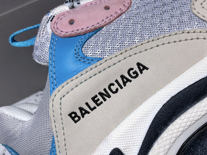 BLCG Triple S White Blue (W) 524039 W09OH 4196 - CCSHOES