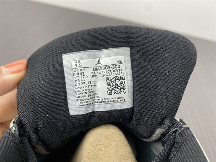 Air Jordan 13 Retro Low Single's Day (2021) DM0803-300 - CCSHOES