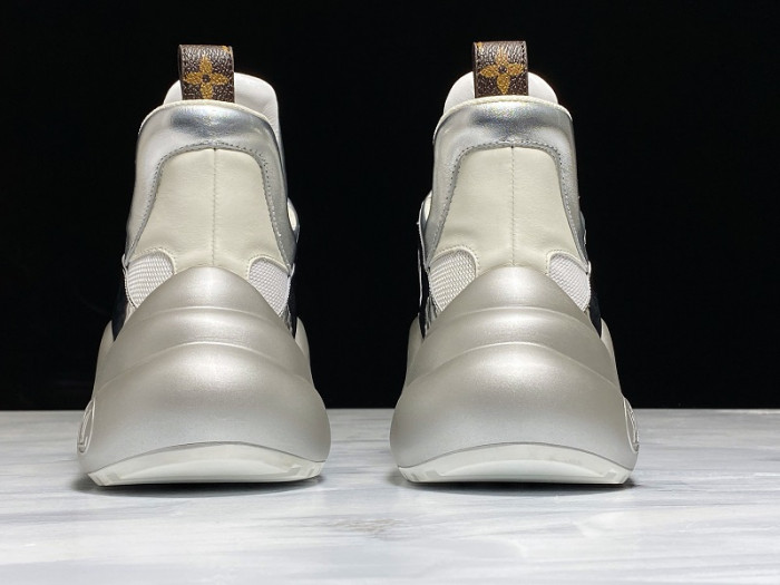 LV ARCHLIGHT SNRAKER SLIVER 390N 51BCOLORE 1A87RW - CCSHOES