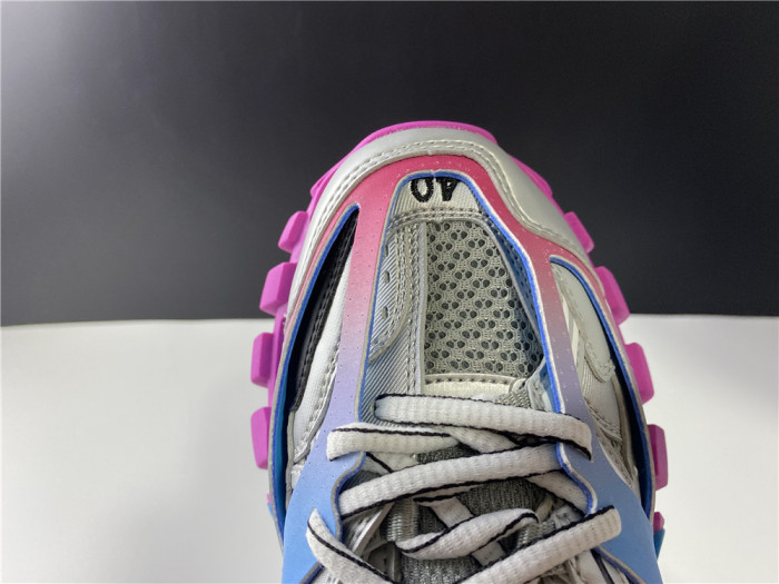 BLCG Track 3.0 542023 W1GC1 4051 - CCSHOES