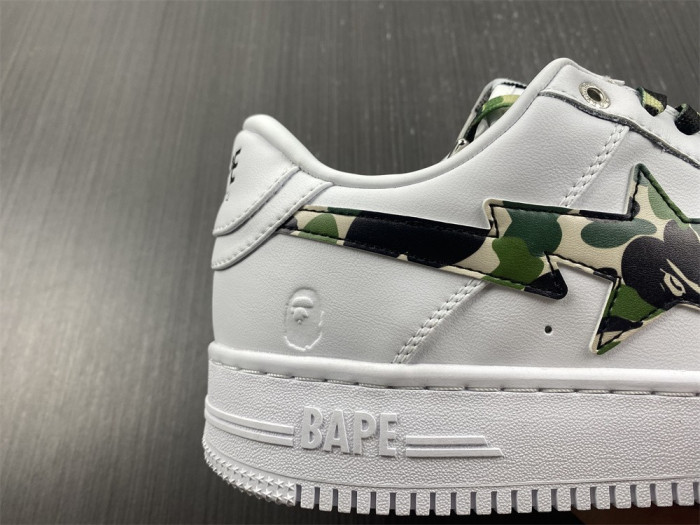 A BATHING APE SK8 STA LOW WHITE ABC CAMO GREEN - CCSHOES