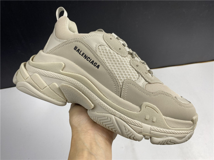 BLCG SNEAKER TRIPLE.S.GOMMA 536737 W2FW1 9700 - CCSHOES