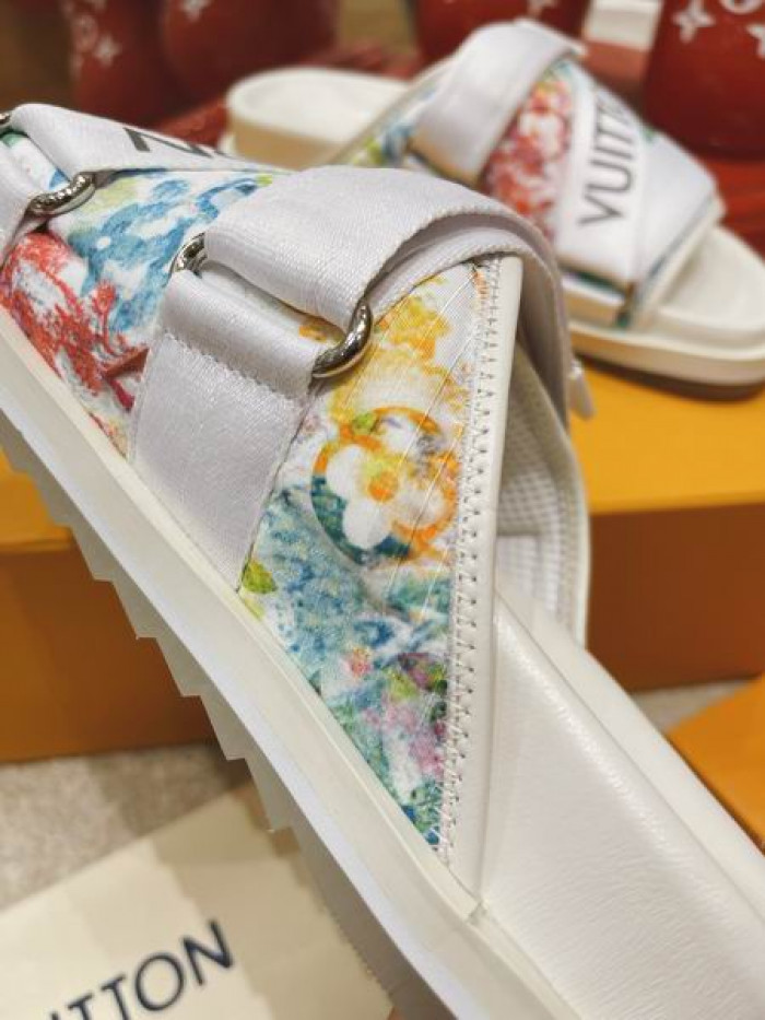 LV SLIPPERS - CCSHOES