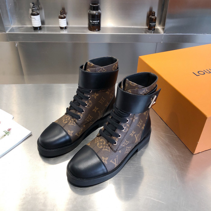 LOUS VUITON WONDERLAND FLAT RANGER BOOTS - CCSHOES