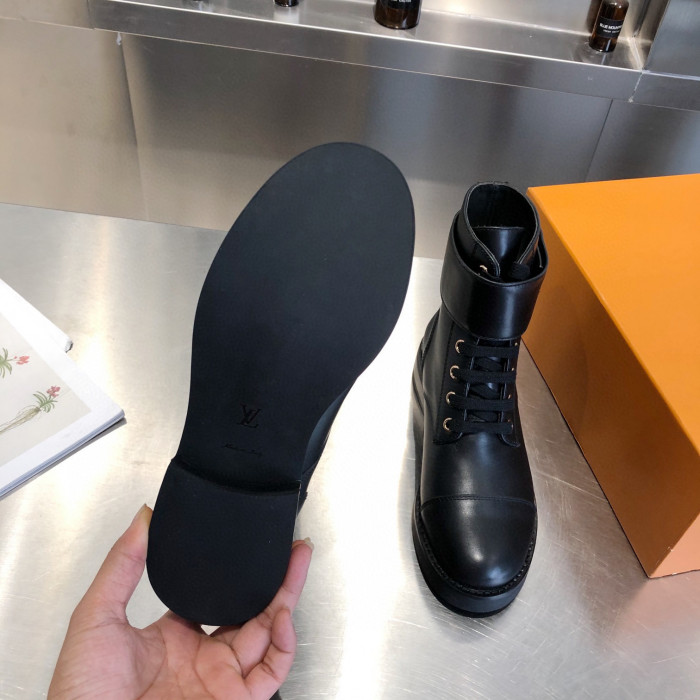 LOUS VUITON WONDERLAND FLAT RANGER BOOTS - CCSHOES