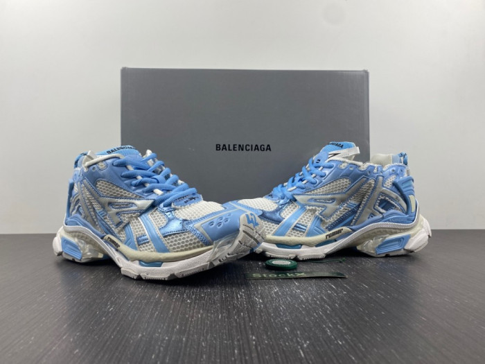 BALENCIAGA Runner SNEAKER 677403 W3RB2 9744 - CCSHOES