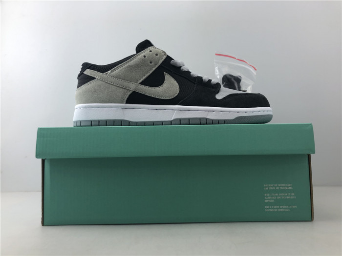Nike Sb Zoom Dunk Low Pro Black/Wolf Grey-White-White 854866-001 - CCSHOES