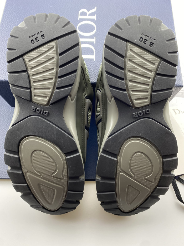 DR B30 Sneakers - CCSHOES