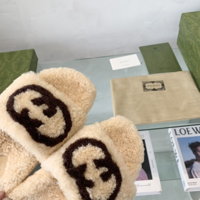 GUCC SLIPPER - CCSHOES