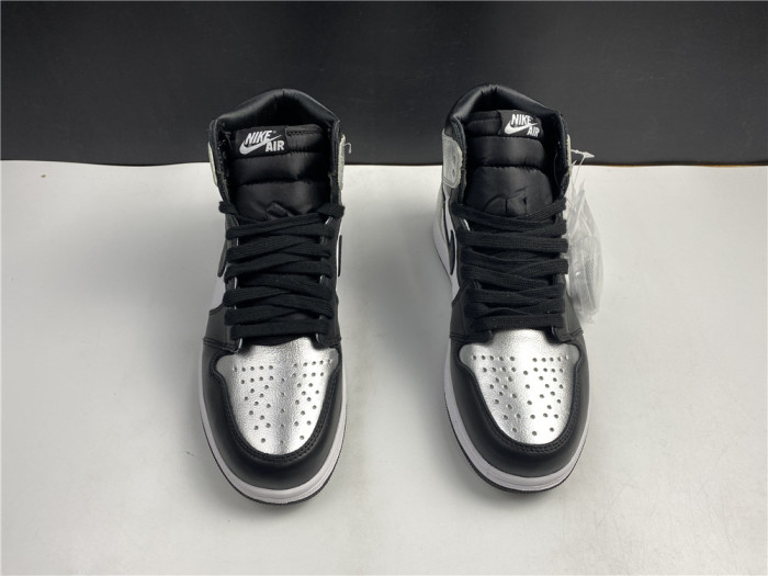AIR JORDAN 1 HIGH OG WMNS “SILVER TOE” CD0461-001 - CCSHOES