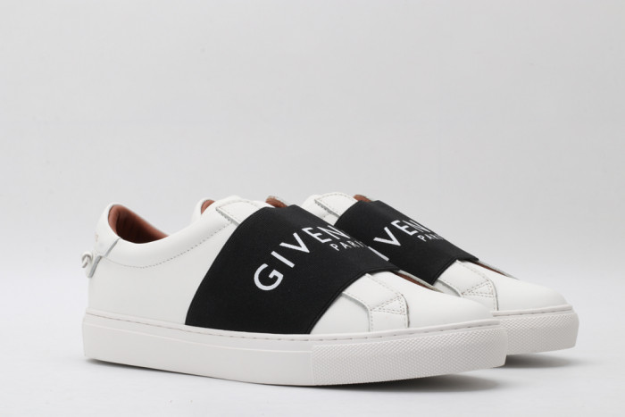 Givench LOW-TOP SNEAKER - CCSHOES