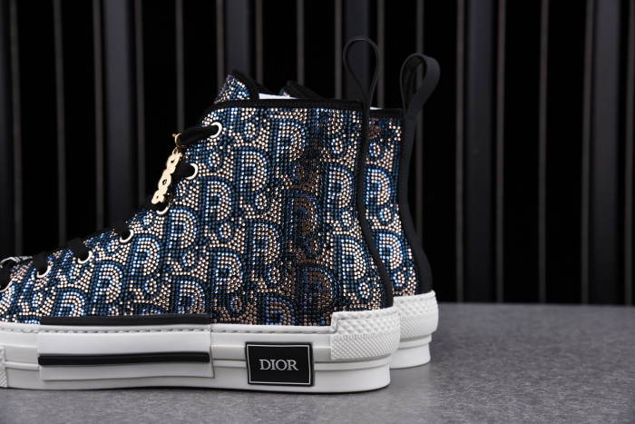 DR Homme Kaws - CCSHOES