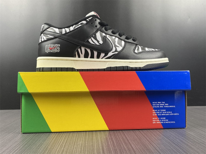 Quartersnacks x Dunk Low SB 'Little Debbie’s Zebra Cakes' DM3510-001 - CCSHOES