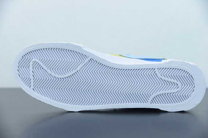 Nike Blazer Low sacai KAWS Blue DM7901-400 - CCSHOES