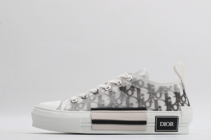 DR B23 Oblique Low Top Sneakers - CCSHOES