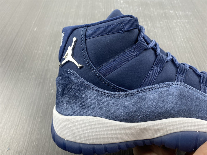 AIR JORDAN 11 VELVET WMNS “MIDNIGHT NAVY” AR0715-441 - CCSHOES