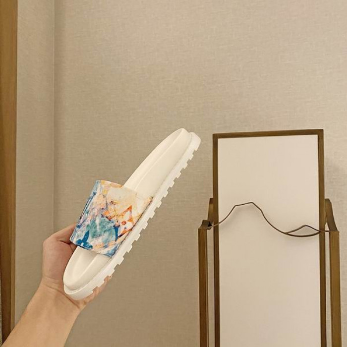 LV SLIPPERS - CCSHOES