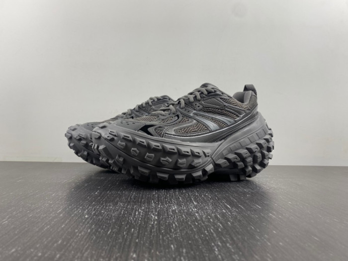 BLCG DEFENDER SNEAKER 685613-W2RA6 3000 - CCSHOES