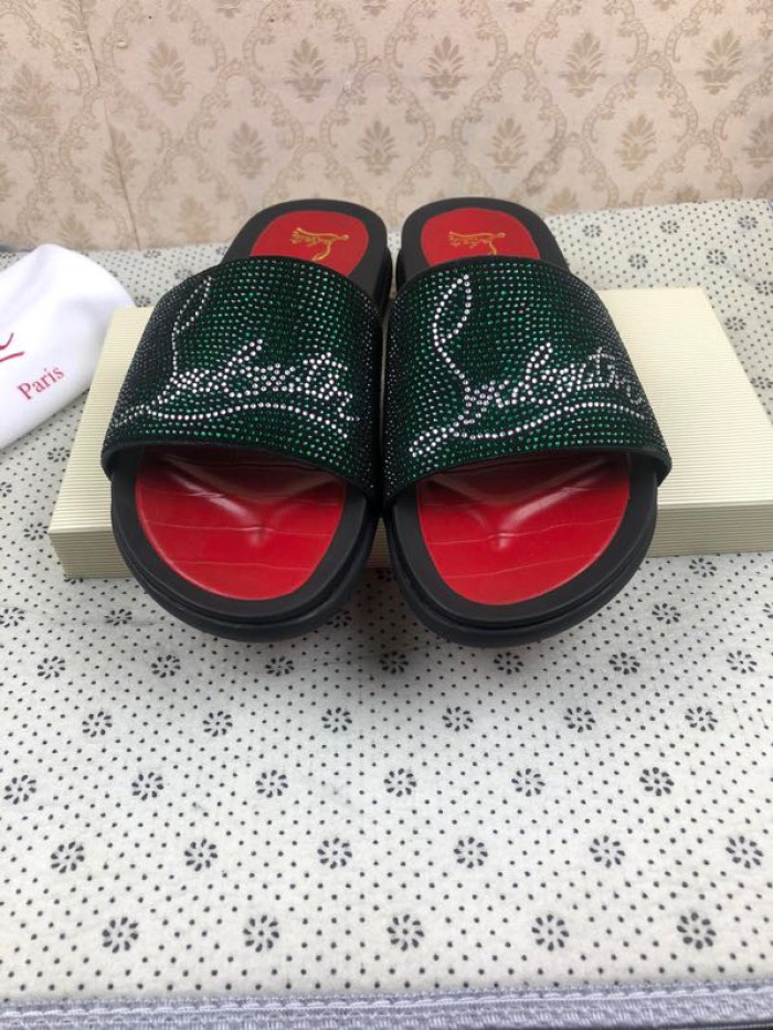 CHRISTIAN LOUBOUTIN SLIPPERS - CCSHOES