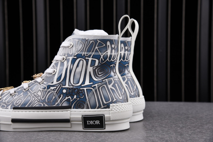 DR Homme Kaws - CCSHOES