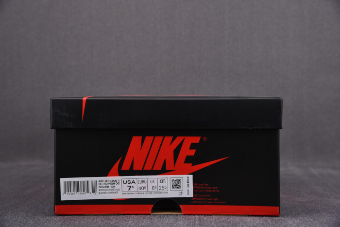AIR JORDAN 1 RETRO HIGH WHITE UNIVERSITY BLUE BLACK 555088-134 - CCSHOES