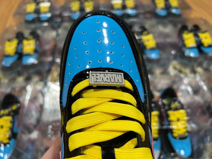 A BATHING APE MARVEL BAPE STA - CCSHOES