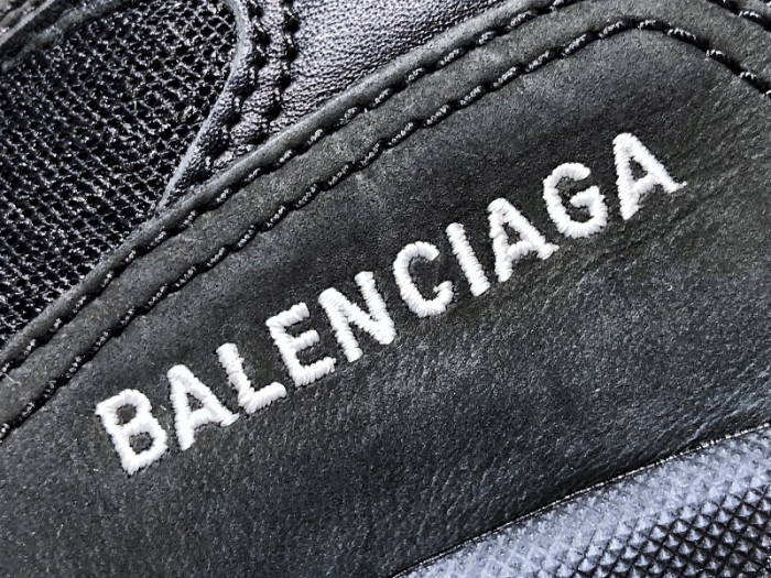 BLCG Wmns Triple S Trainer 'Black Clear Sole' 544351 W09O1 1000 - CCSHOES