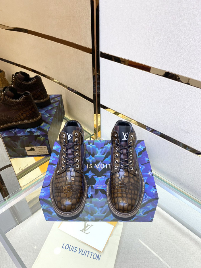 LOUS VUITON BOOTS - CCSHOES