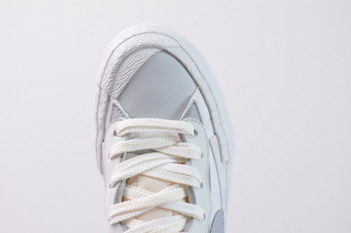 SACAI X NIKE BLAZER MID WHITE BV0072-100 - CCSHOES