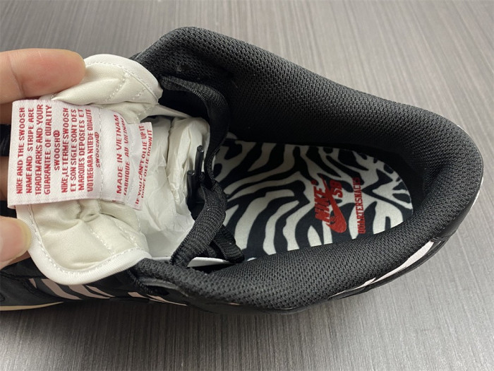 Quartersnacks x Dunk Low SB 'Little Debbie’s Zebra Cakes' DM3510-001 - CCSHOES