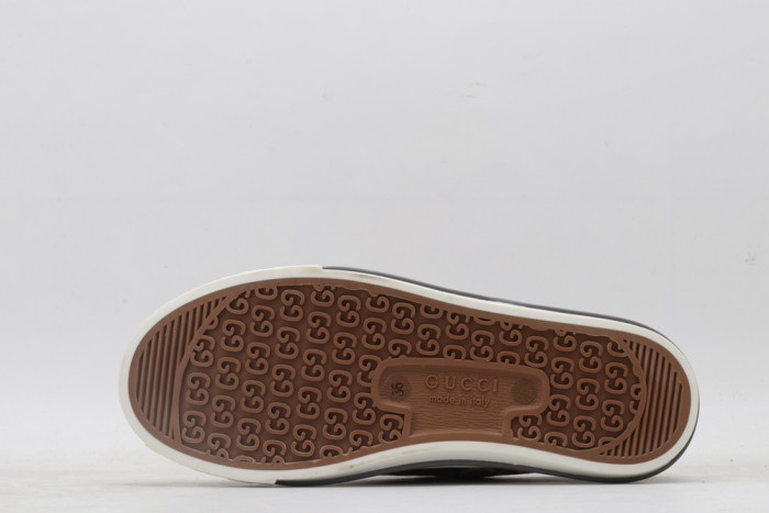 GUCC LOW-TOP SNEAKER - CCSHOES