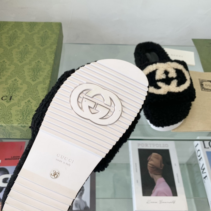 GUCC SLIPPER - CCSHOES