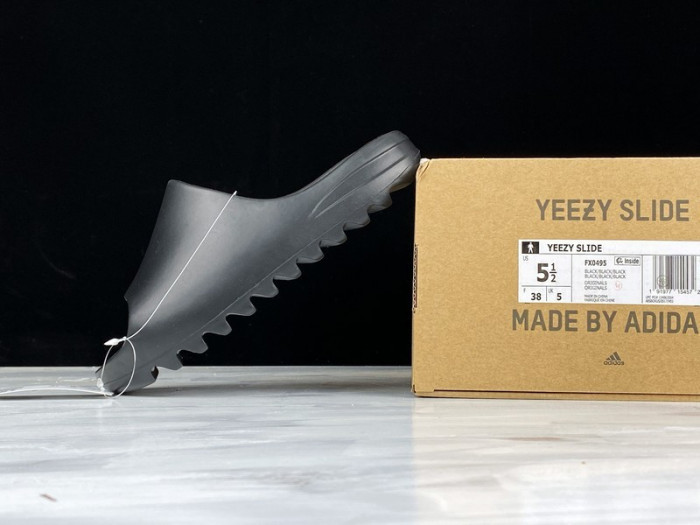 Adidas Yeezy Slide Black FX0495 - CCSHOES