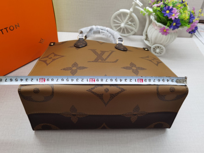 LV BAG OnTheGo MM - CCSHOES