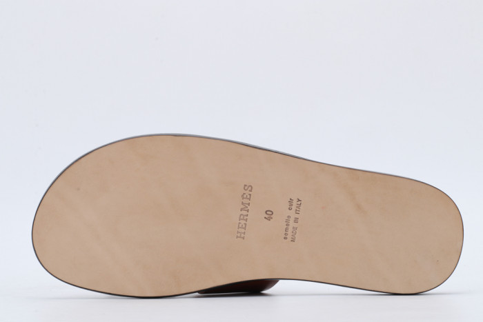 Herme Slippers - CCSHOES