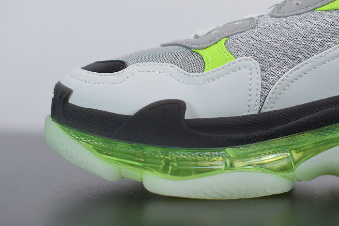 BLCG SNEAKER TRIPLE.S.GOMMA GREY WHITE GREEN 541624 W2FR1 8297 - CCSHOES