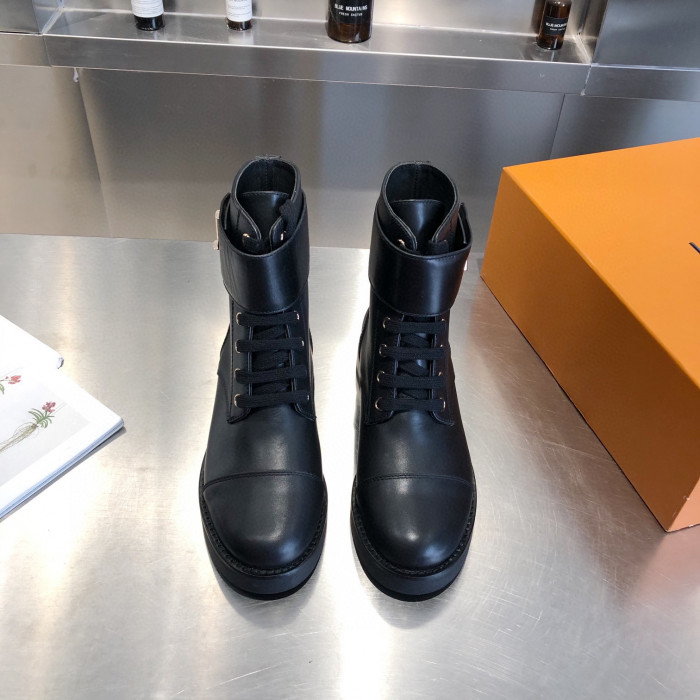 LOUS VUITON WONDERLAND FLAT RANGER BOOTS - CCSHOES