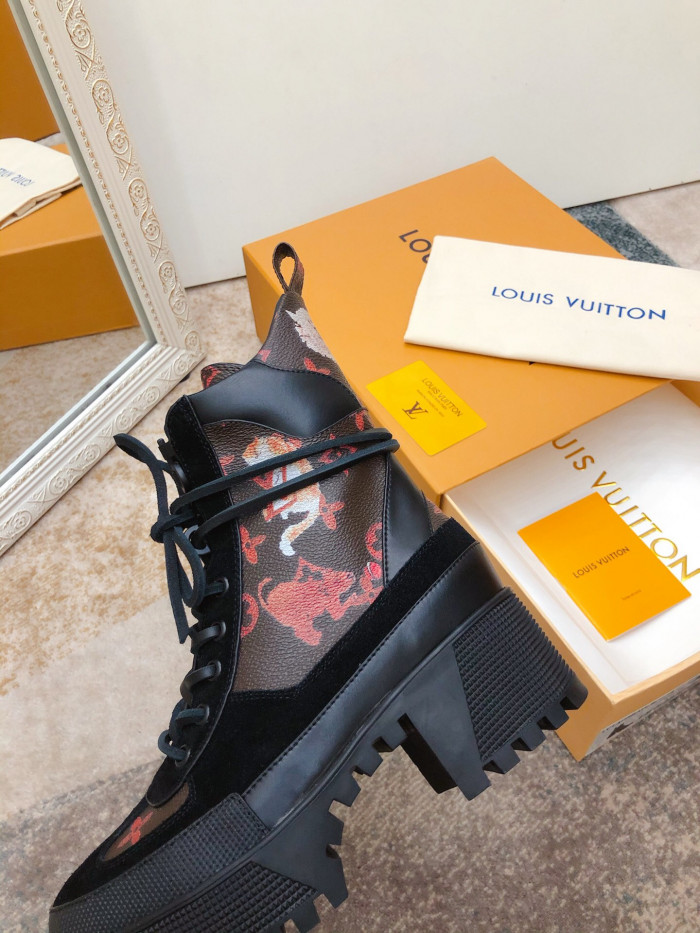 LOUS VUITON LAUREATE PLATFORM DESERT BOOT - CCSHOES