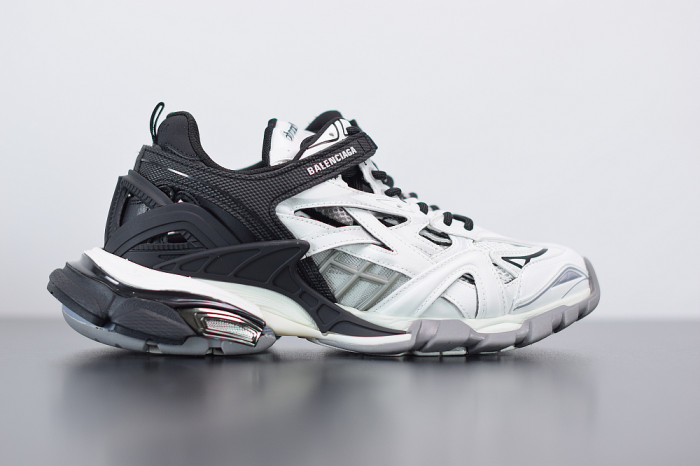BLCG Track 2 570391 W2GN3 1090 - CCSHOES