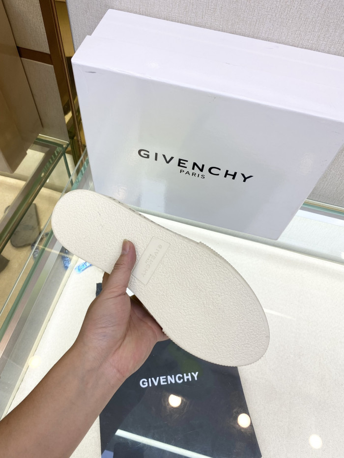 Givench Spectre High -TOP SNEAKER - CCSHOES
