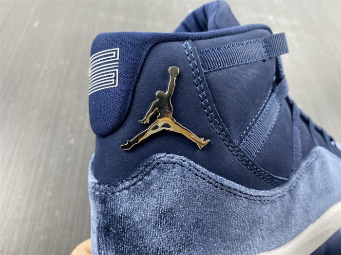 AIR JORDAN 11 VELVET WMNS “MIDNIGHT NAVY” AR0715-441 - CCSHOES