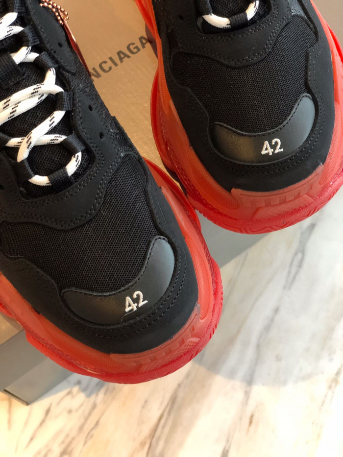 BLCG TRIPLE S SNEAKER - CCSHOES