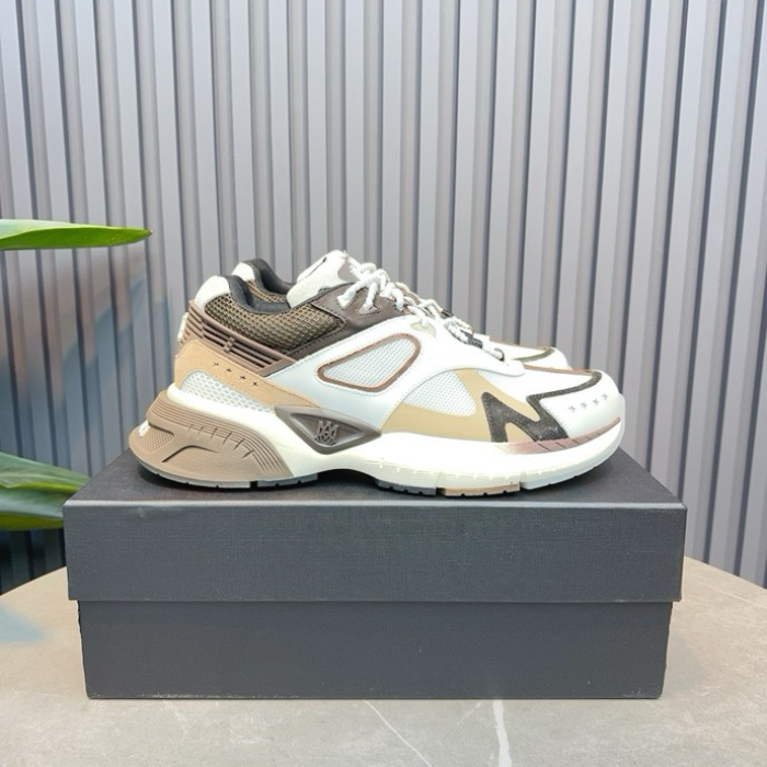 AR1M1 Low-Top Sneaker - CCSHOES