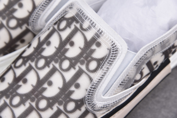 DR Homme Kaws Sneaker Black & White - CCSHOES